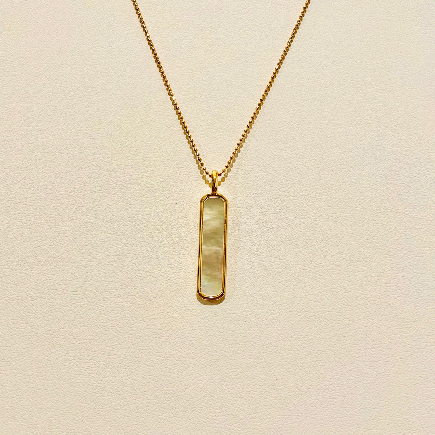Rectangle Pearl Necklace